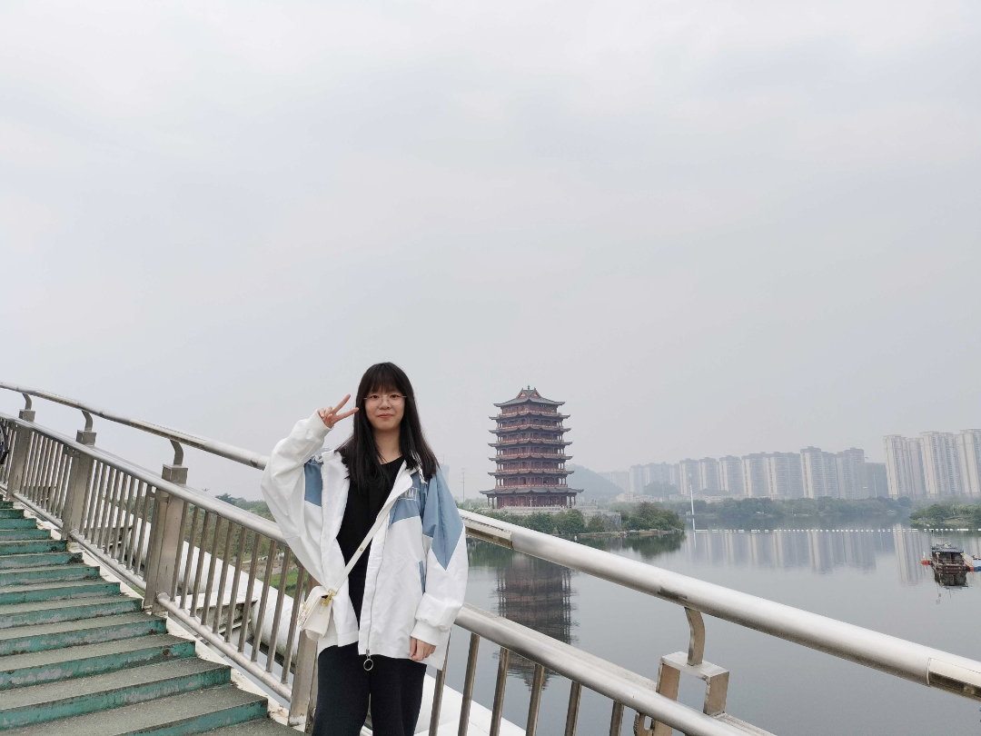 应化2022班刘斯语202209024104自强之星.jpg